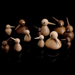 Architectmade Bird, Pieni, Savustettu Tammi 5 Architectmade Bird, Pieni, Savustettu Tammi -FINISH DESIGN Myymälä 32ArchitectMade iso