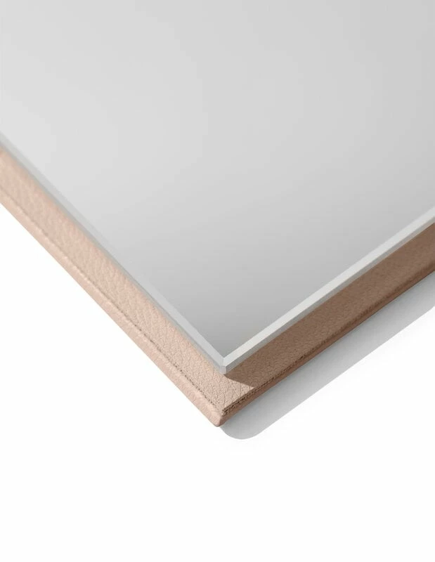 Nuori Hideaway peili, roosa Nuori Hideaway Peili, Roosa -FINISH DESIGN Myymälä NUORI Hideaway Mirror Rose closeup